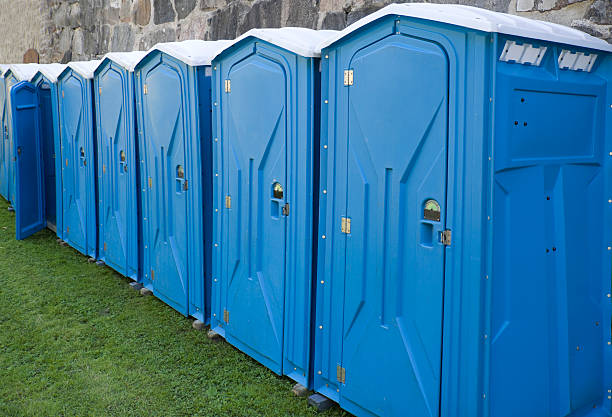 Best Portable Toilet Rental for Emergency Services  in USA